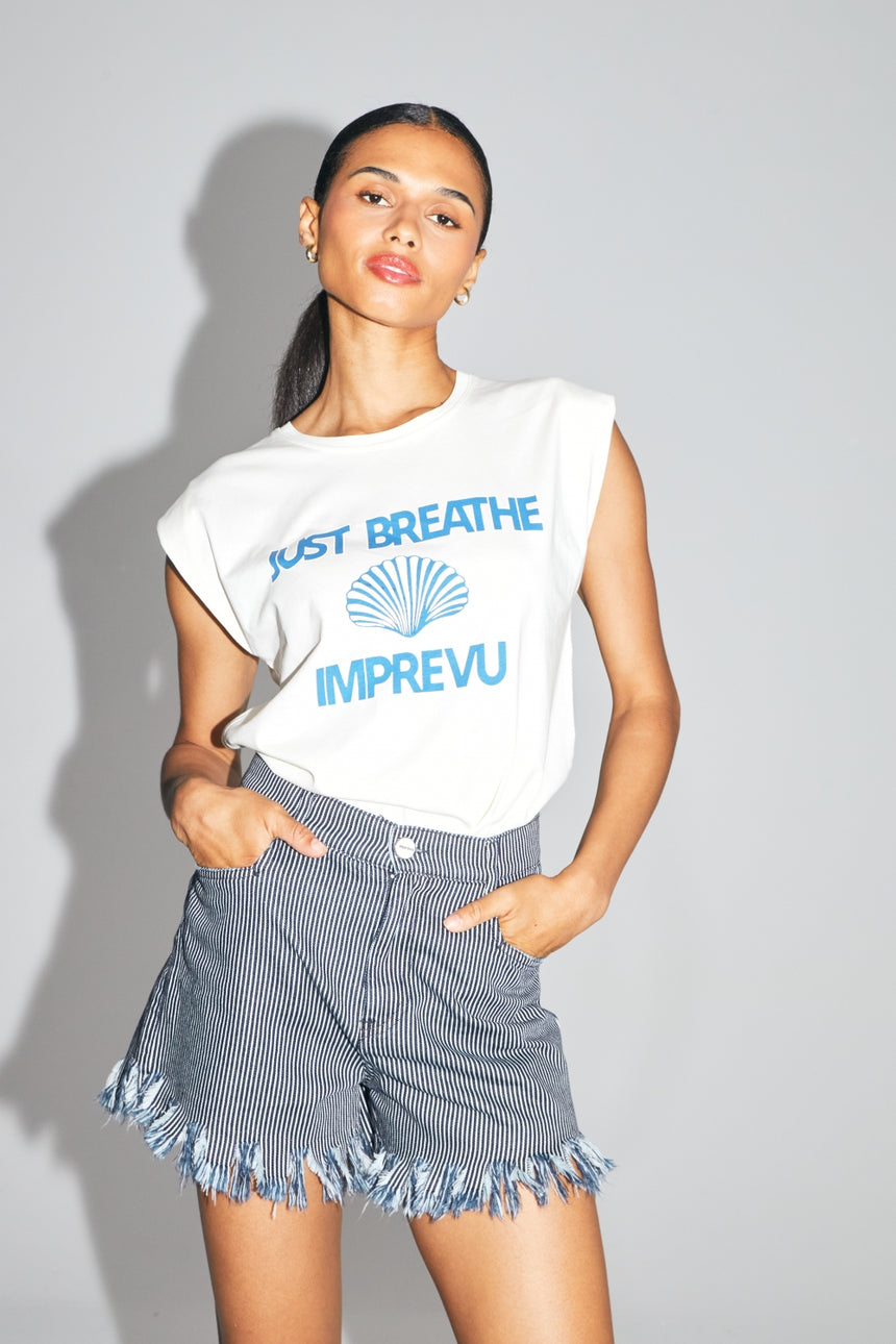 T-shirt "Just Breathe"