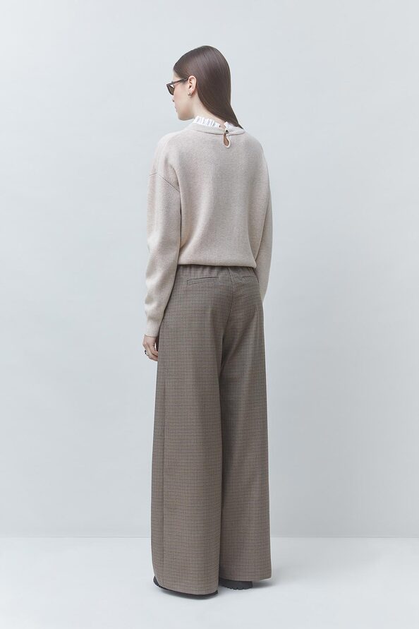 Pull beige col amovible