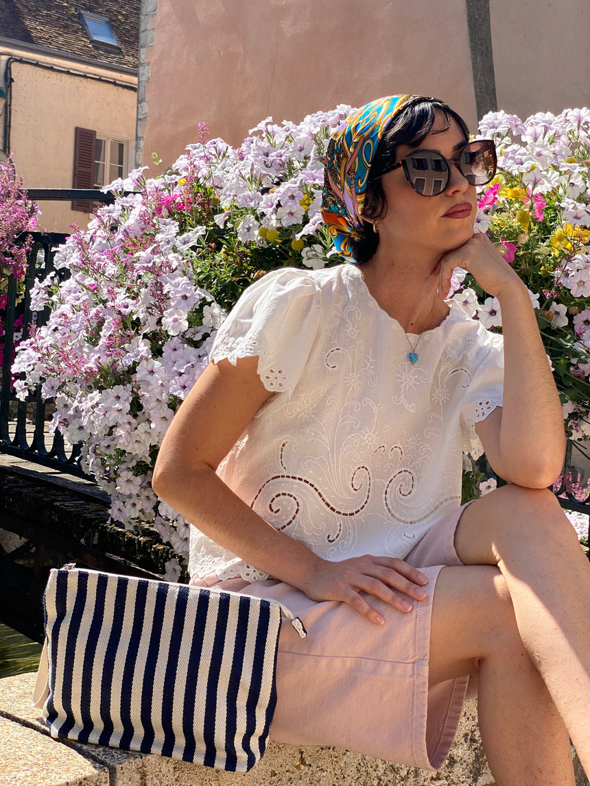 Blouse brodée blanche