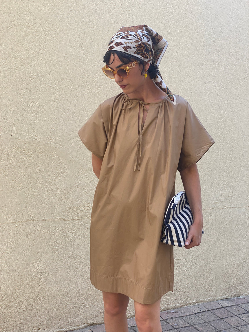 Robe en coton camel