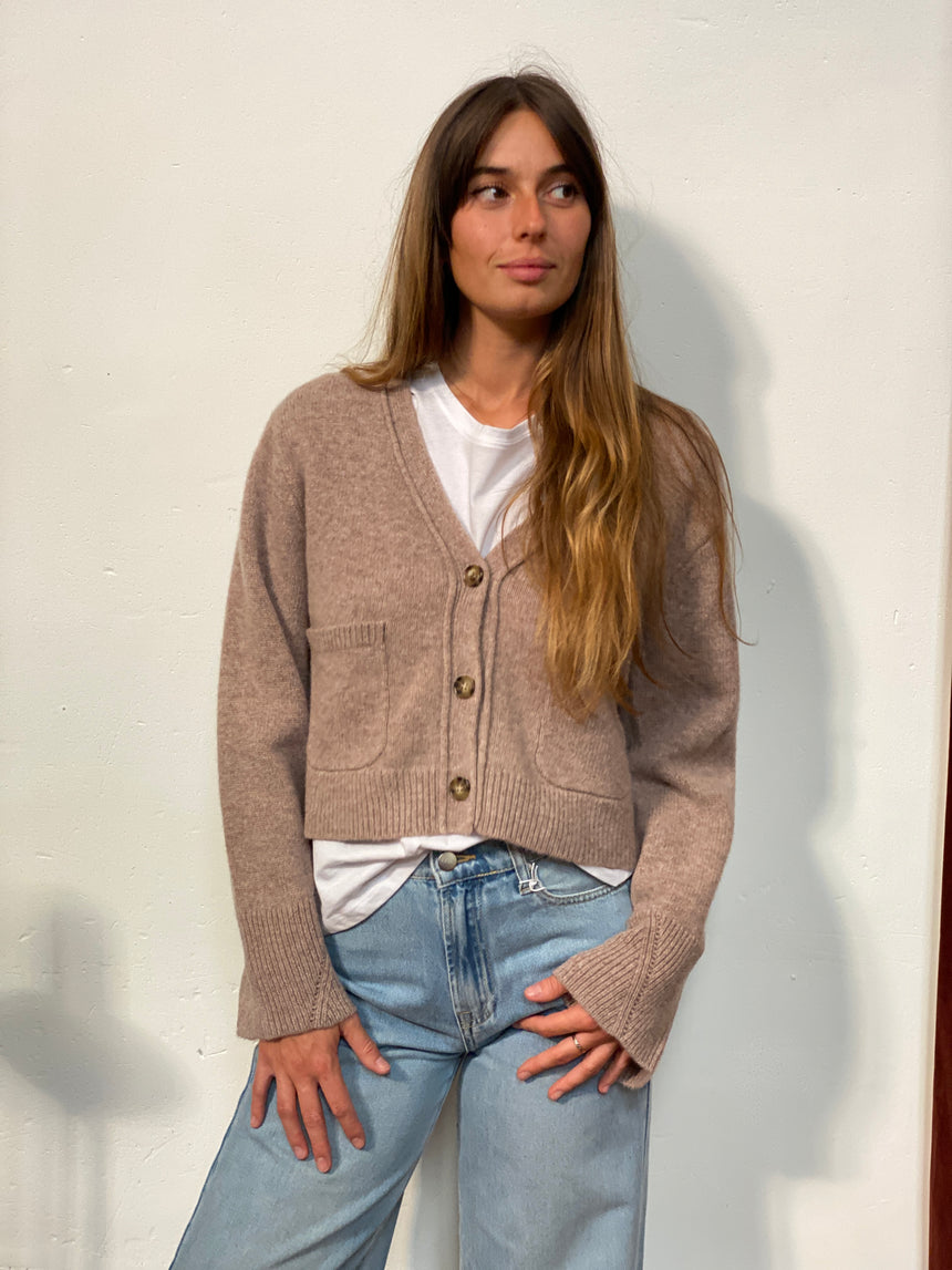 Cardigan beige taupe