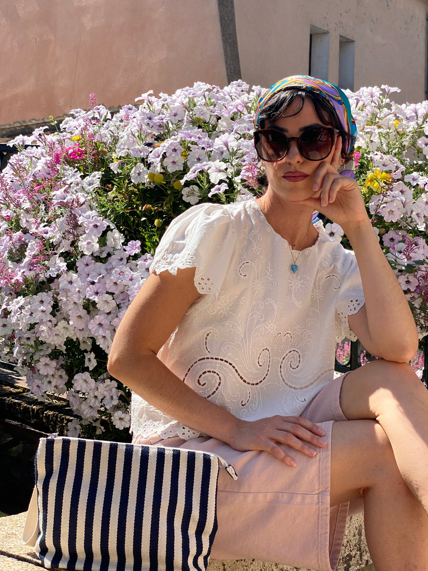 Blouse brodée blanche