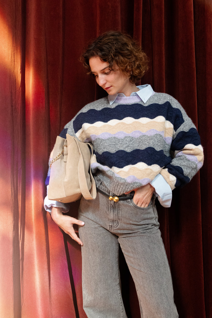 Pull “vagues” col rond