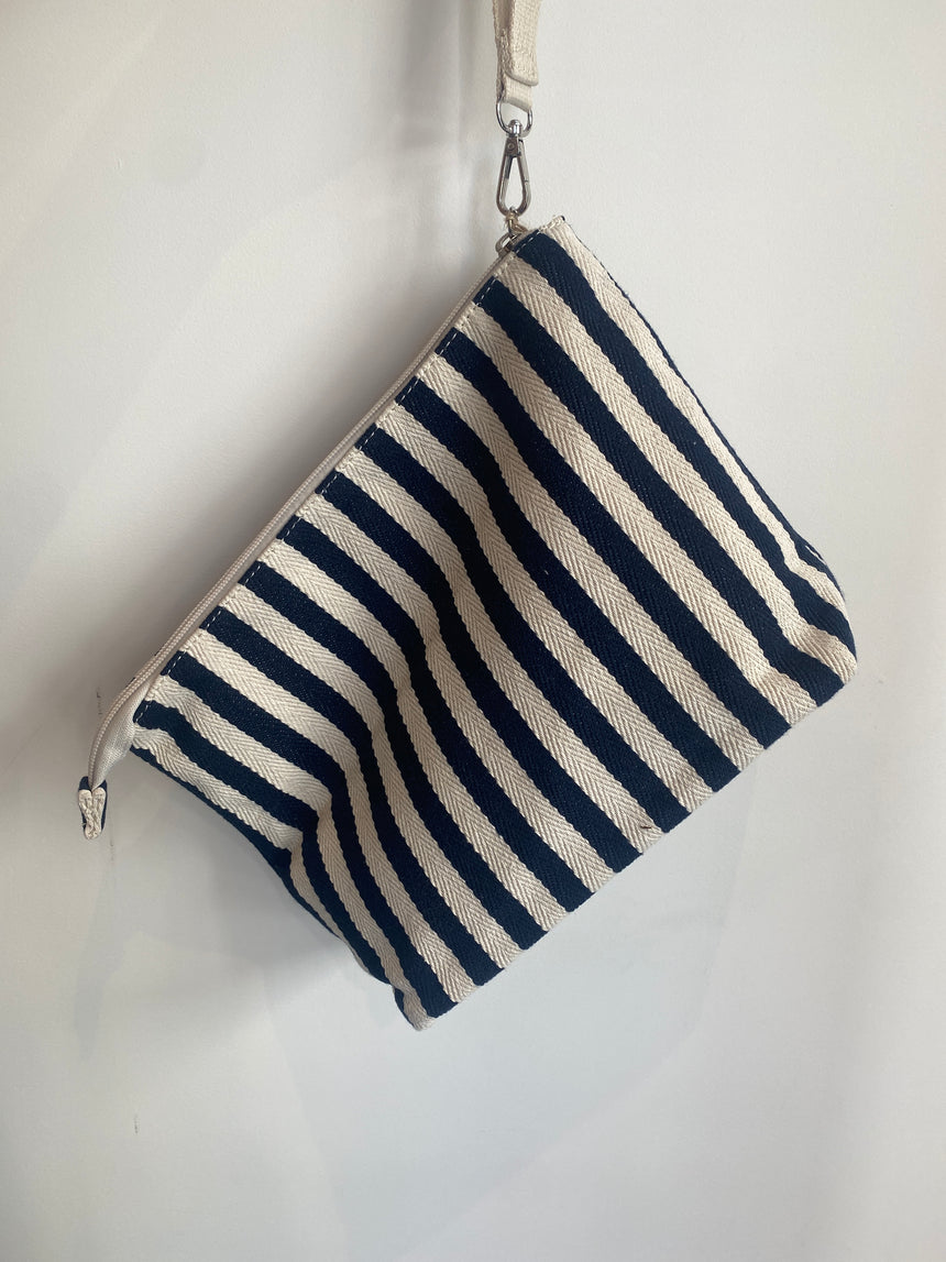 Trousse en coton sergé rayée