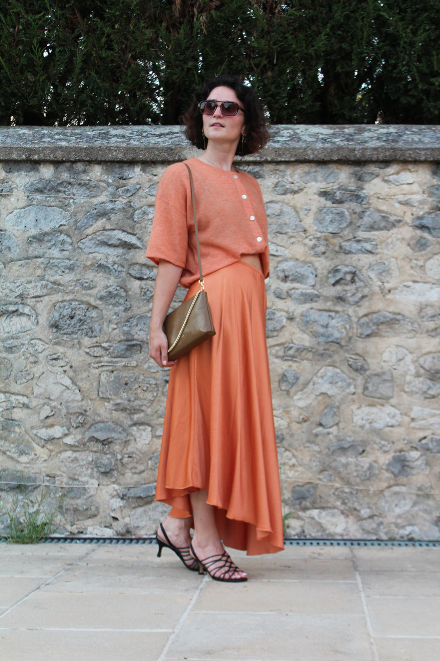 jupe en satin asymétrique